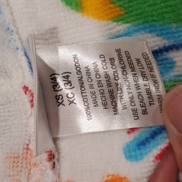 NWOT!!! boys size towel size 3/4 - Picture 4 of 4